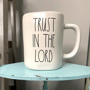 Rae Dunn TRUST IN THE LORD Mug